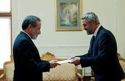 I.R. Iran, Ministry of Foreign Affairs- New Swiss envoy presents credentials to Iranian foreign minister